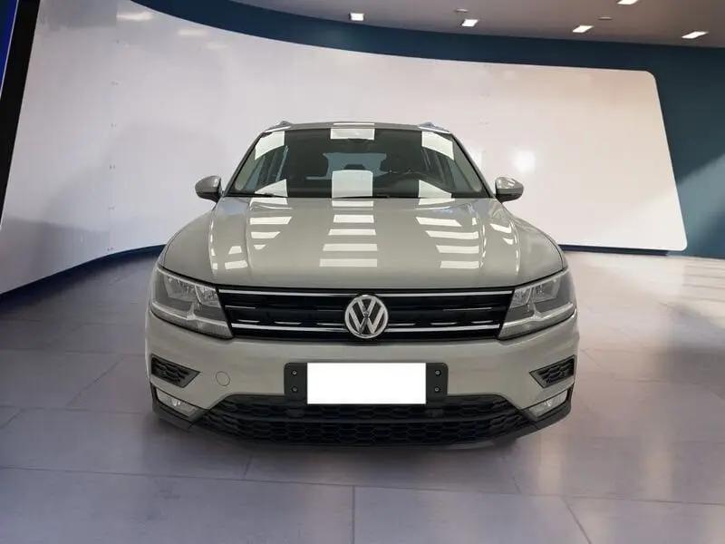 Photo 1 : Volkswagen Tiguan 2019 Diesel