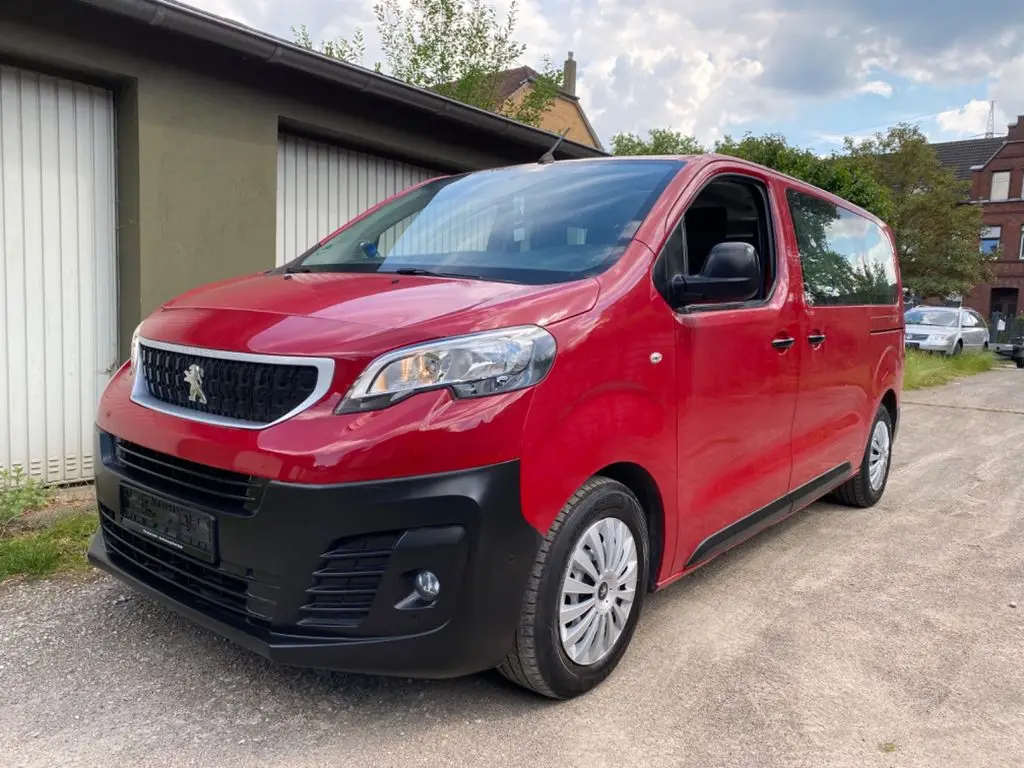 Photo 1 : Peugeot Traveller 2020 Diesel