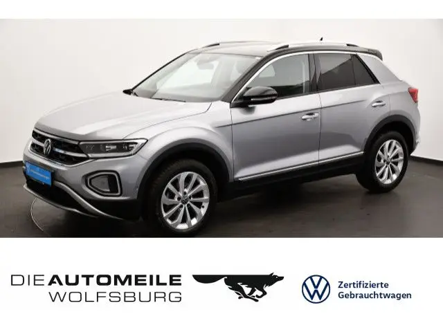 Photo 1 : Volkswagen T-roc 2023 Essence