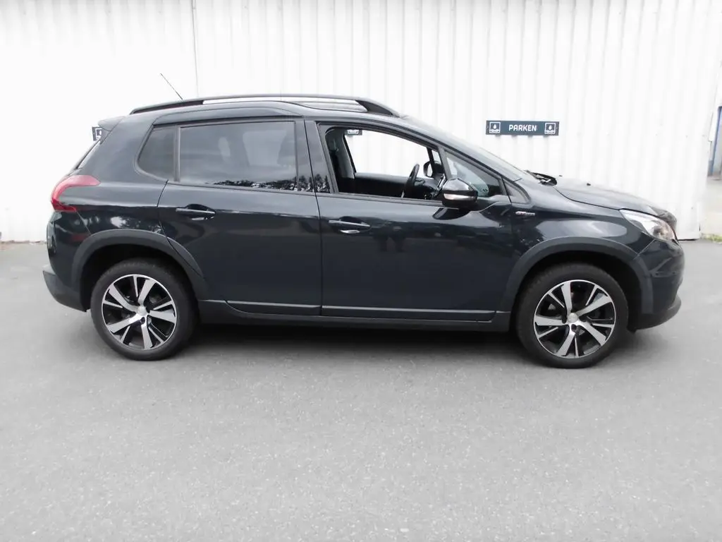 Photo 1 : Peugeot 2008 2019 Petrol