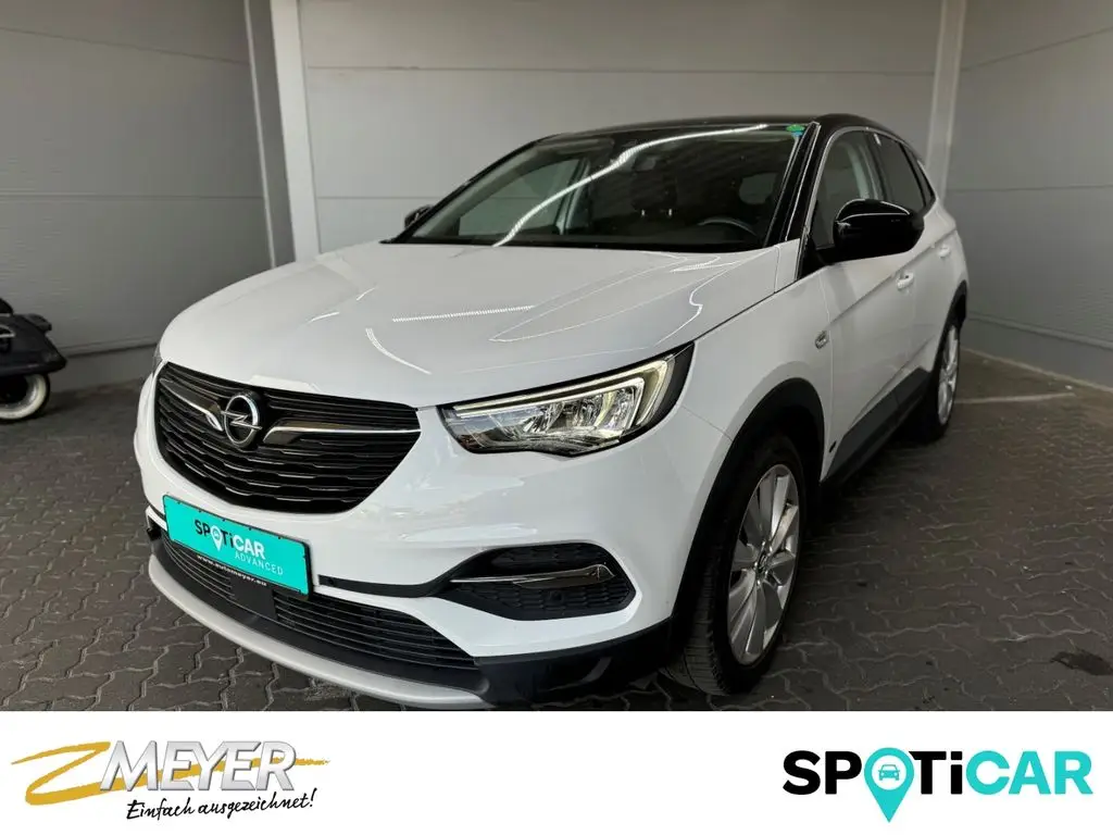 Photo 1 : Opel Grandland 2020 Hybrid