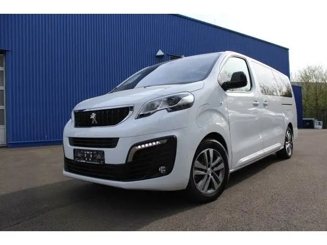 Photo 1 : Peugeot Traveller 2023 Not specified