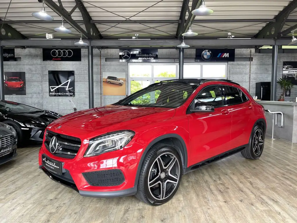 Photo 1 : Mercedes-benz Classe Gla 2015 Essence