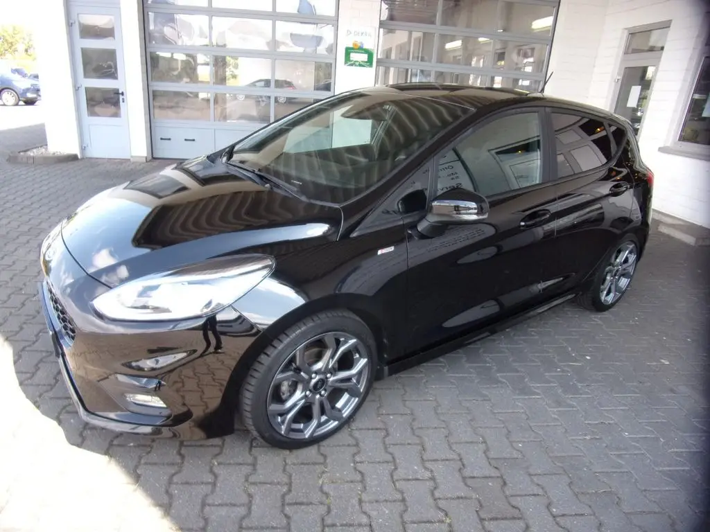 Photo 1 : Ford Fiesta 2019 Petrol