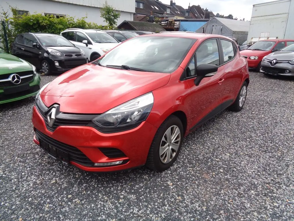 Photo 1 : Renault Clio 2018 Petrol