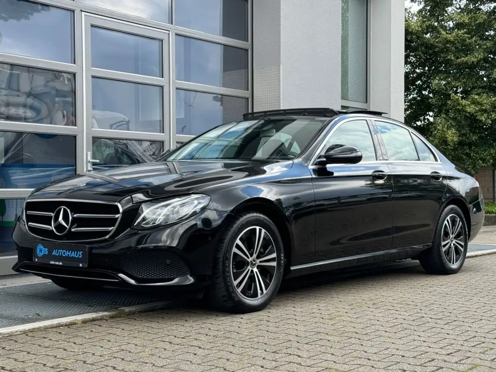 Photo 1 : Mercedes-benz Classe E 2020 Petrol