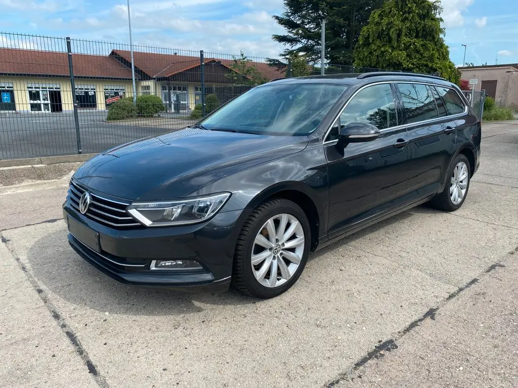 Photo 1 : Volkswagen Passat 2017 Diesel