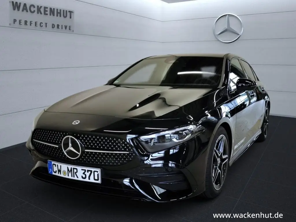 Photo 1 : Mercedes-benz Classe A 2024 Petrol