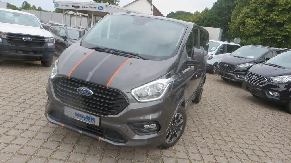 Photo 1 : Ford Tourneo 2023 Diesel