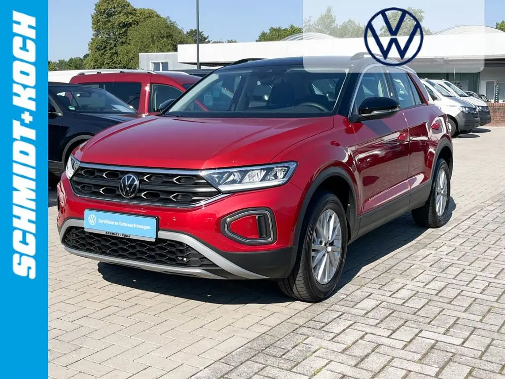 Photo 1 : Volkswagen T-roc 2023 Essence