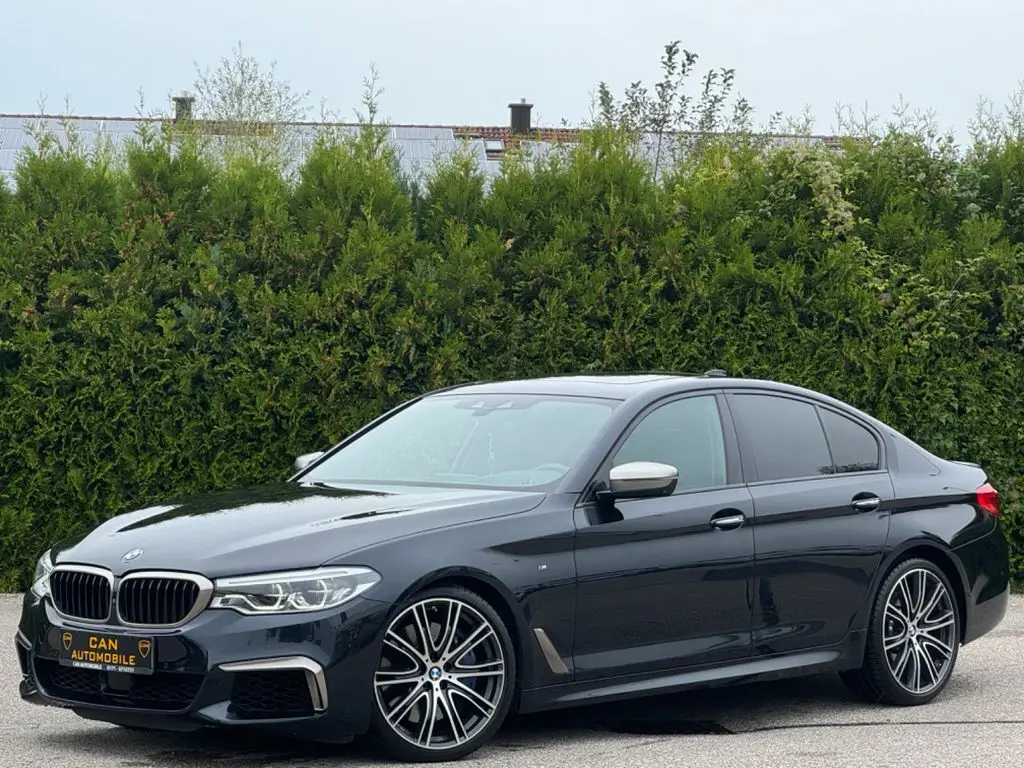 Photo 1 : Bmw M550 2017 Essence