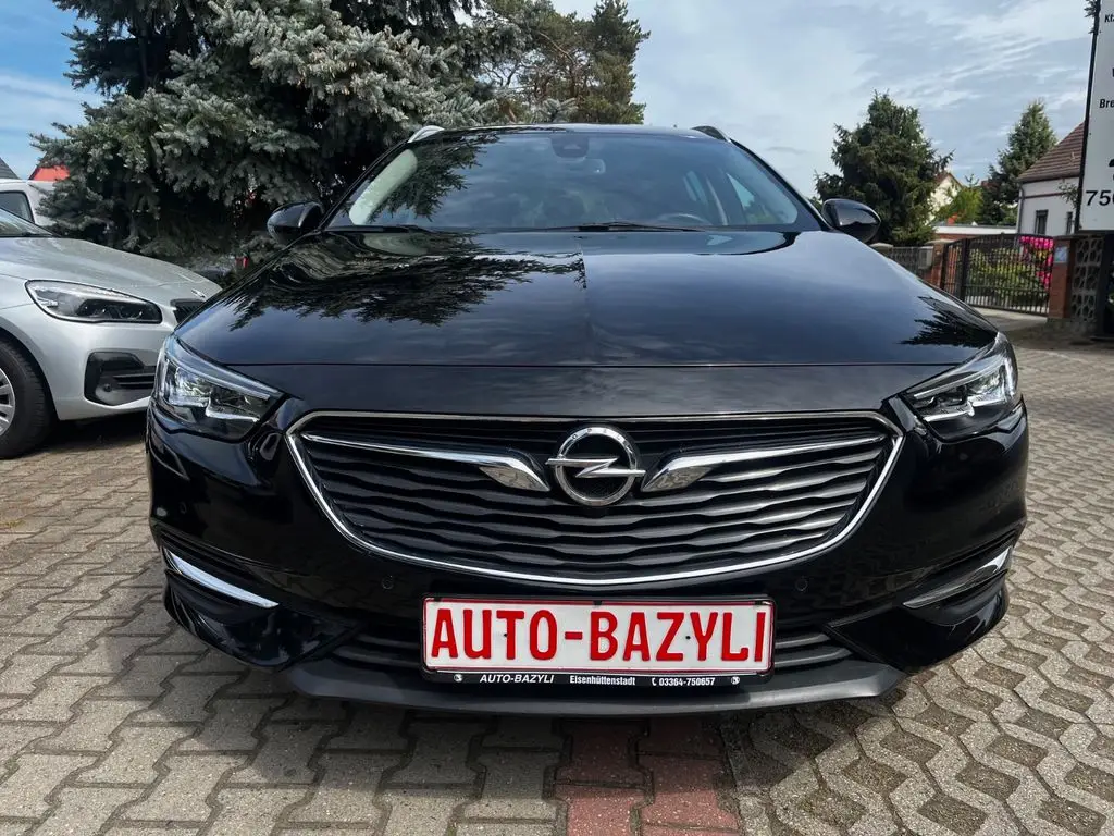 Photo 1 : Opel Insignia 2020 Essence