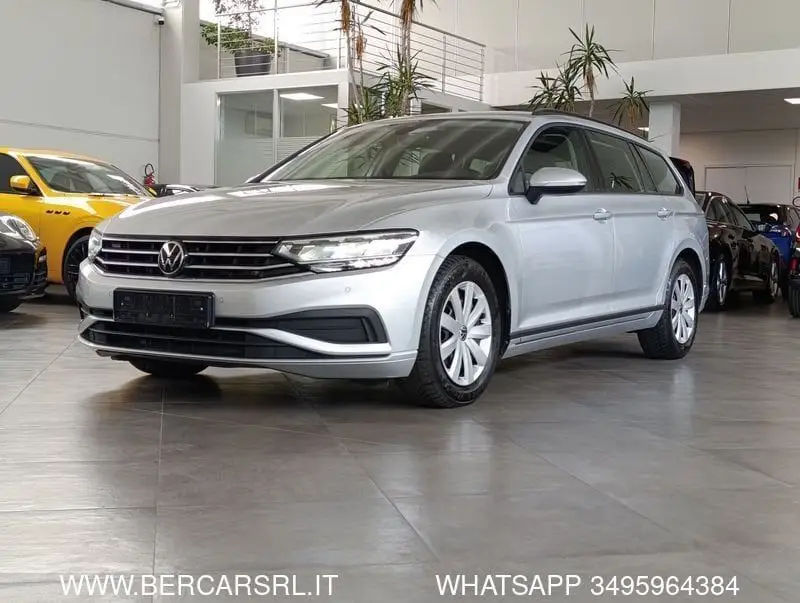 Photo 1 : Volkswagen Passat 2021 Diesel