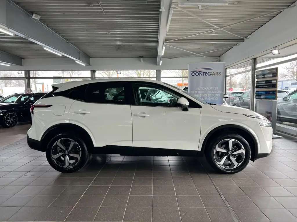 Photo 1 : Nissan Qashqai 2023 Essence