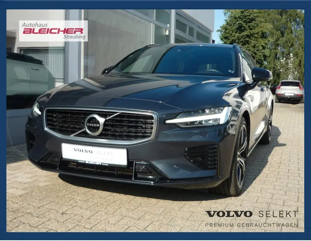 Photo 1 : Volvo V60 2020 Hybride