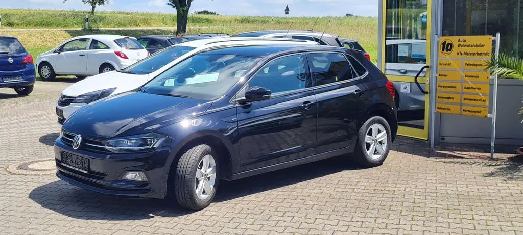 Photo 1 : Volkswagen Polo 2019 Petrol