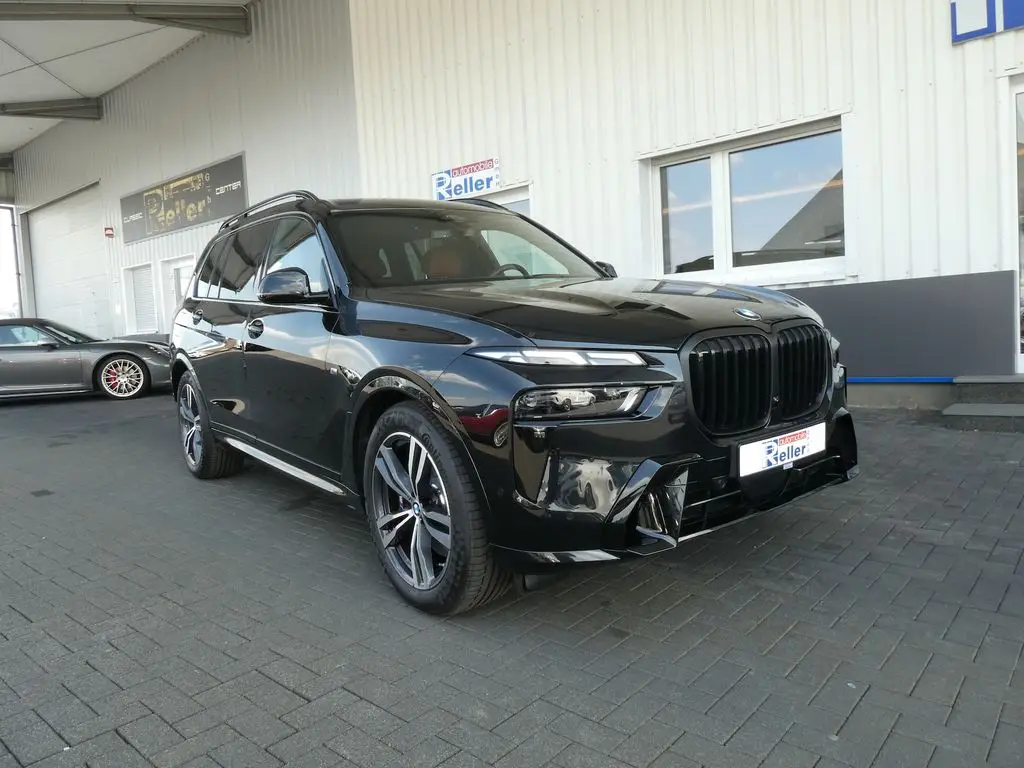 Photo 1 : Bmw X7 2024 Petrol