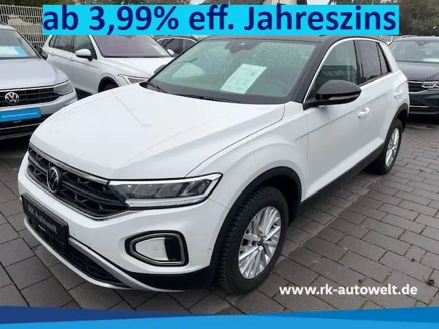 Photo 1 : Volkswagen T-roc 2023 Essence