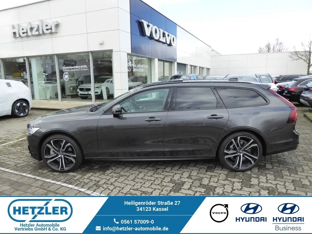 Photo 1 : Volvo V90 2023 Petrol