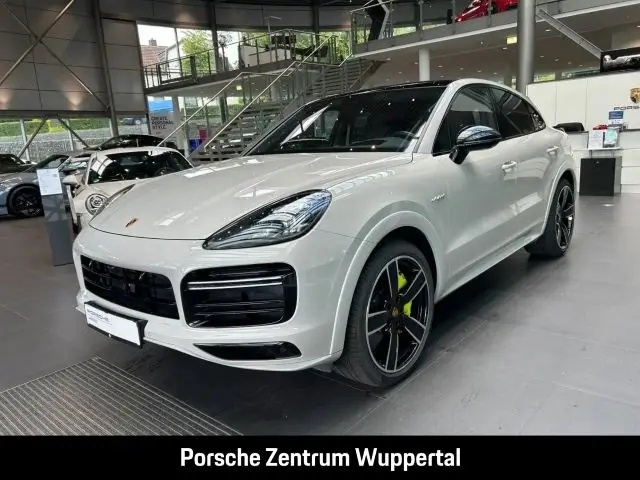 Photo 1 : Porsche Cayenne 2020 Hybrid