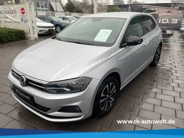 Photo 1 : Volkswagen Polo 2019 Essence