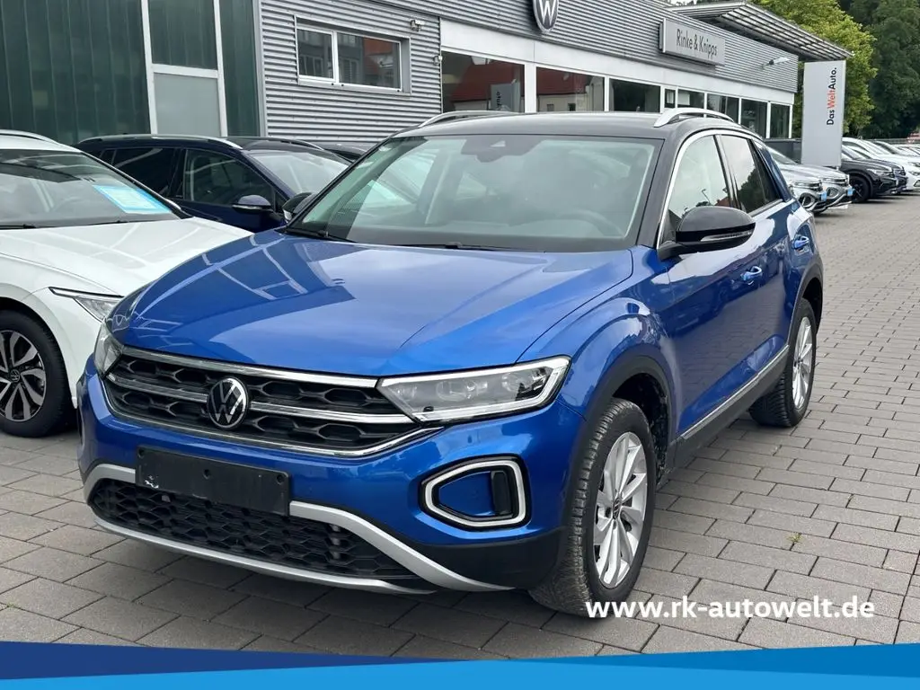 Photo 1 : Volkswagen T-roc 2023 Petrol