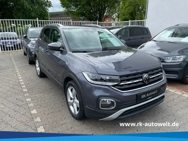 Photo 1 : Volkswagen T-cross 2023 Essence