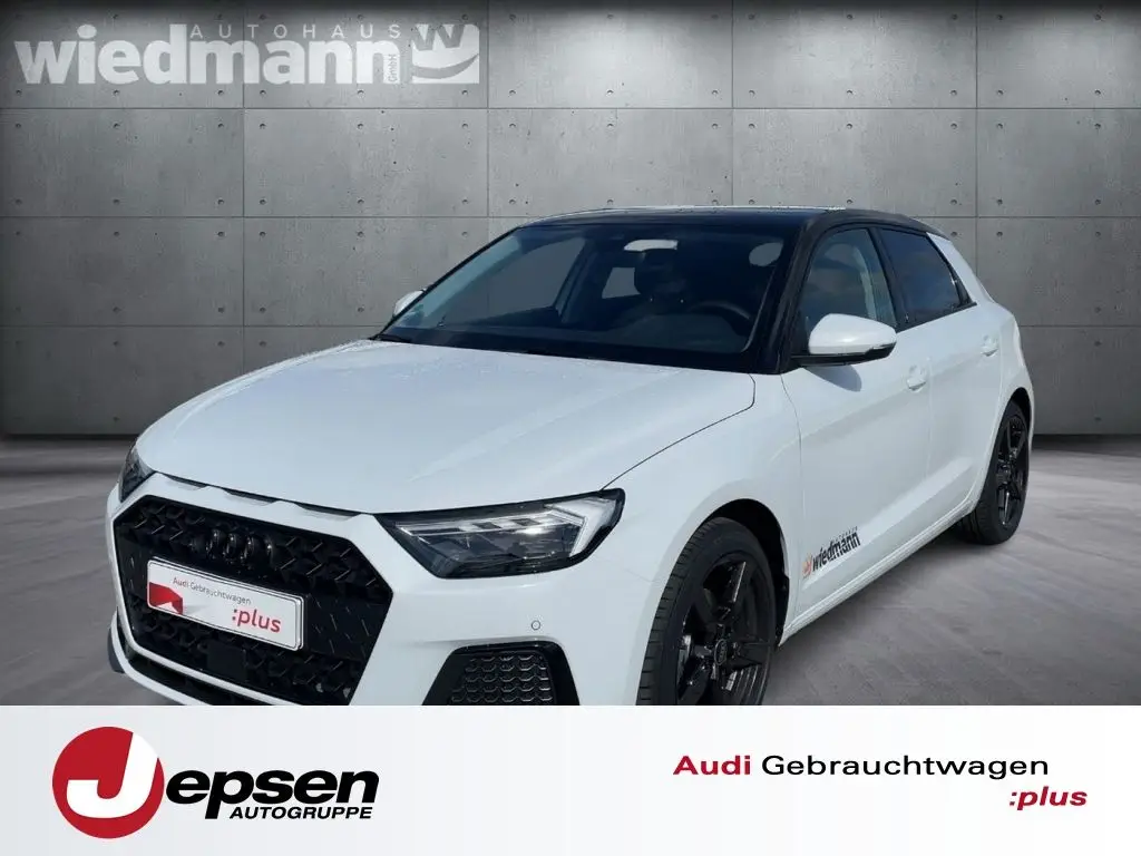 Photo 1 : Audi A1 2024 Petrol