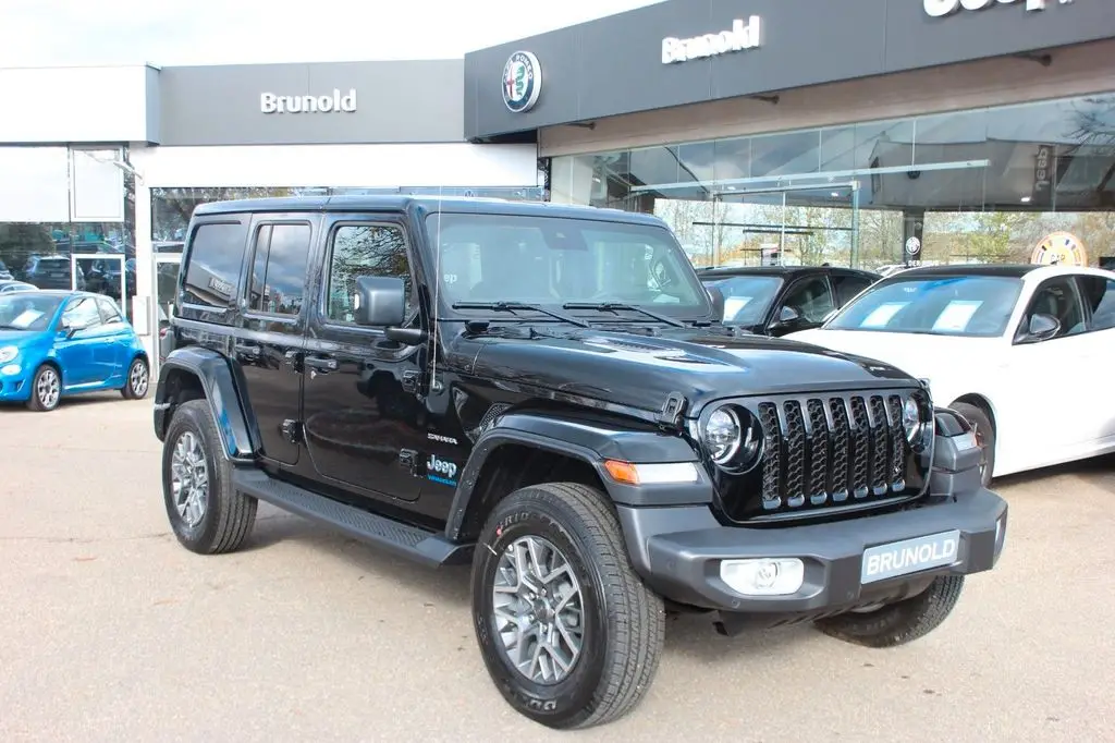 Photo 1 : Jeep Wrangler 2023 Hybrid