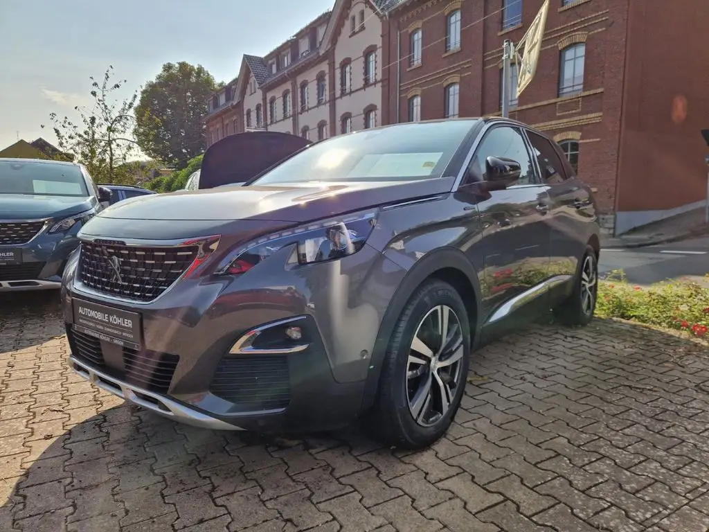 Photo 1 : Peugeot 3008 2020 Diesel