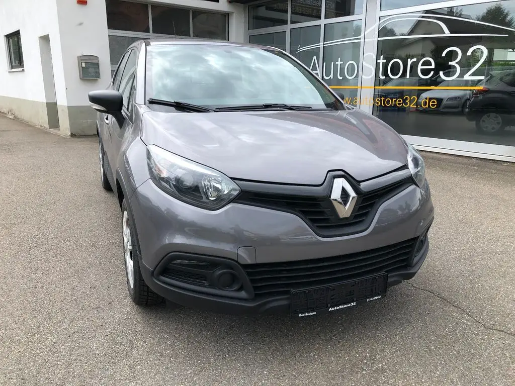 Photo 1 : Renault Captur 2017 Petrol