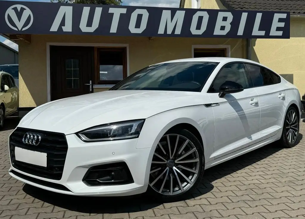 Photo 1 : Audi A5 2019 Essence