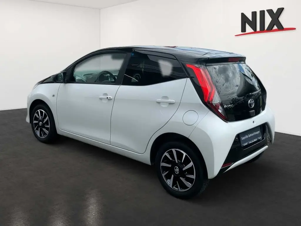 Photo 1 : Toyota Aygo X 2021 Essence