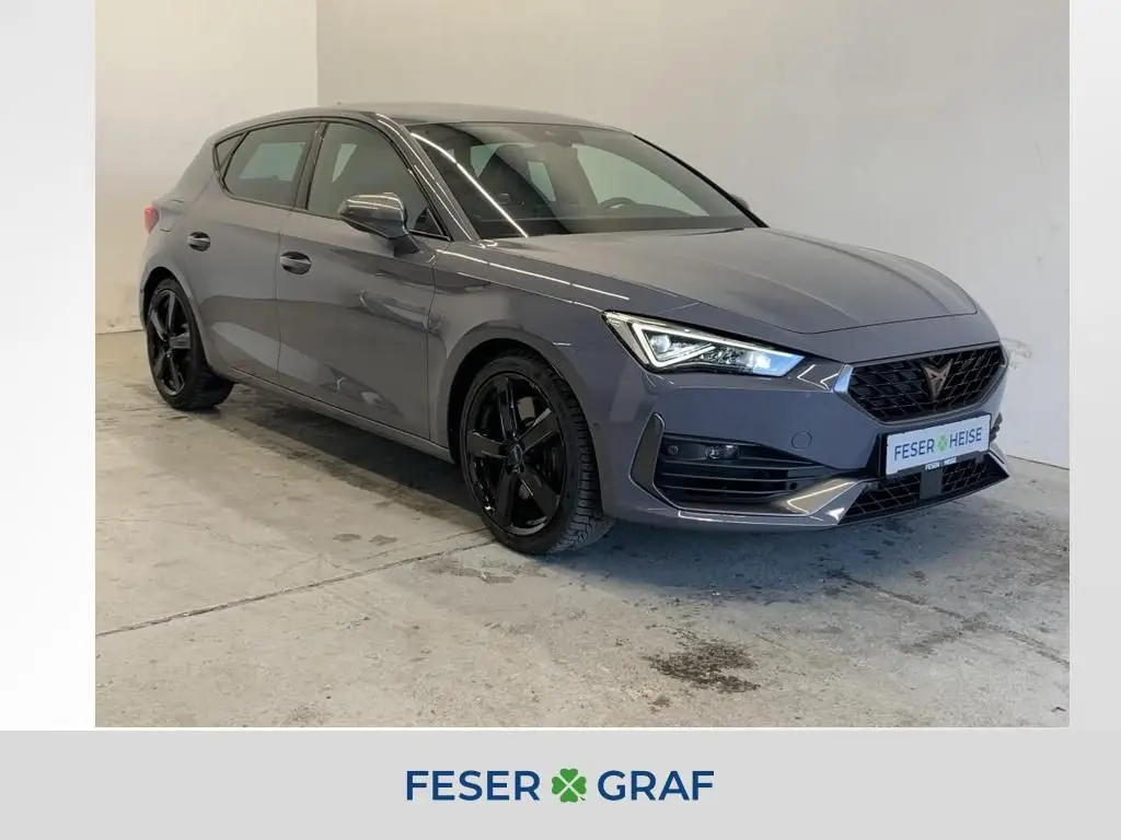 Photo 1 : Cupra Leon 2023 Essence