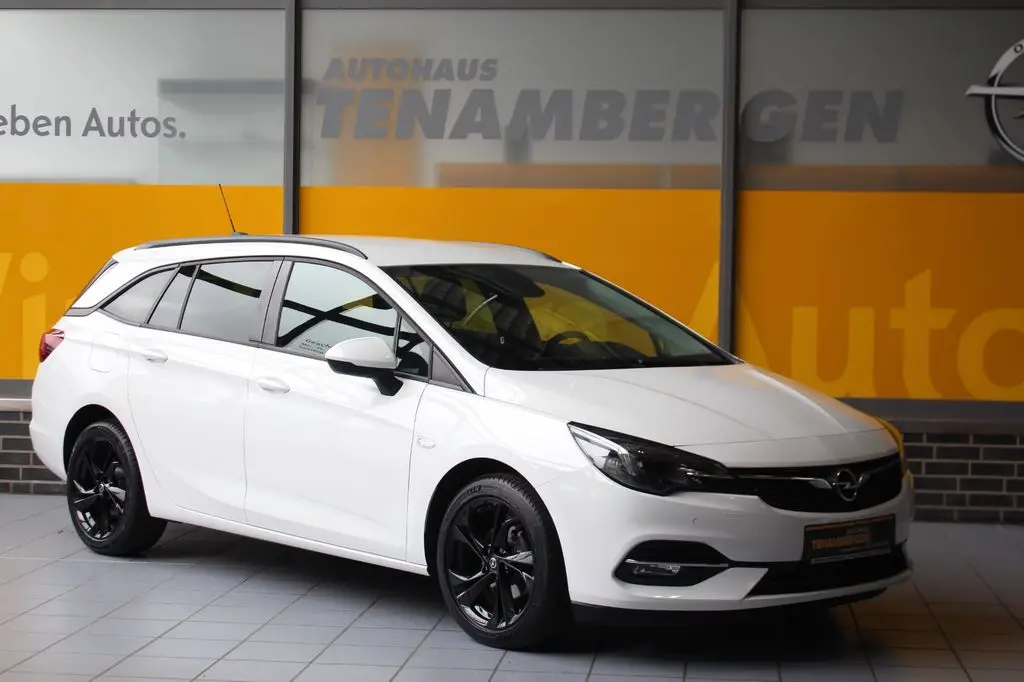 Photo 1 : Opel Astra 2020 Diesel