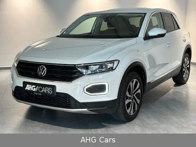 Photo 1 : Volkswagen T-roc 2021 Essence