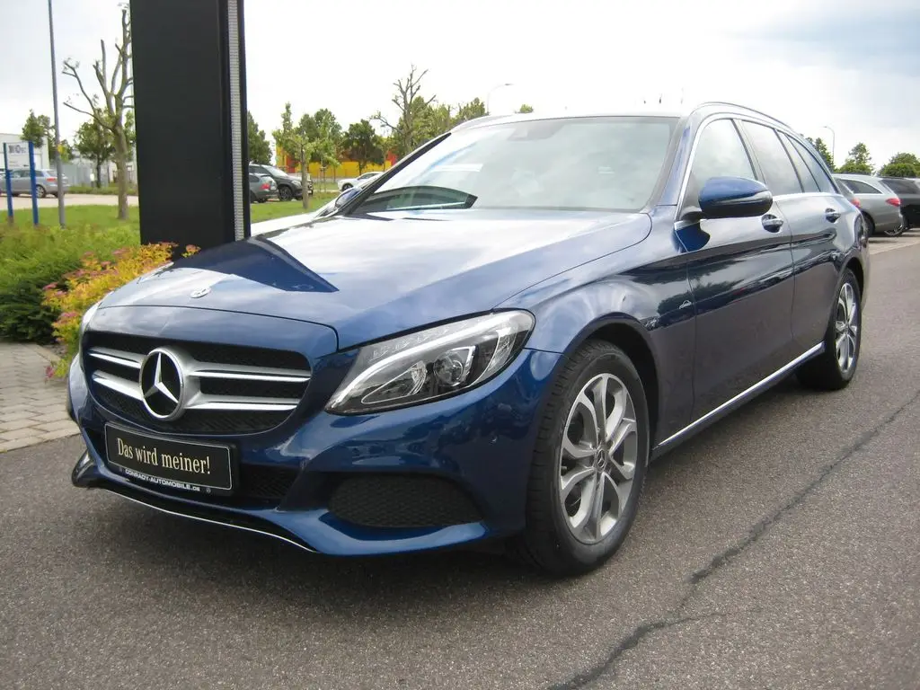 Photo 1 : Mercedes-benz Classe C 2018 Petrol