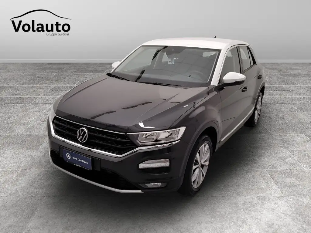 Photo 1 : Volkswagen T-roc 2021 Essence