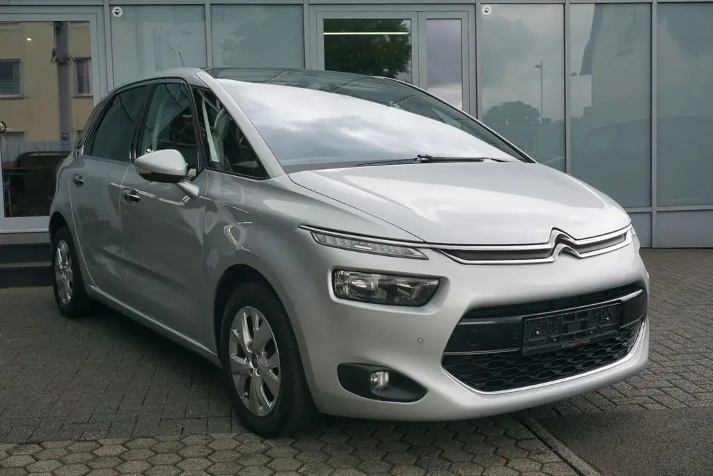 Photo 1 : Citroen C4 2015 Diesel