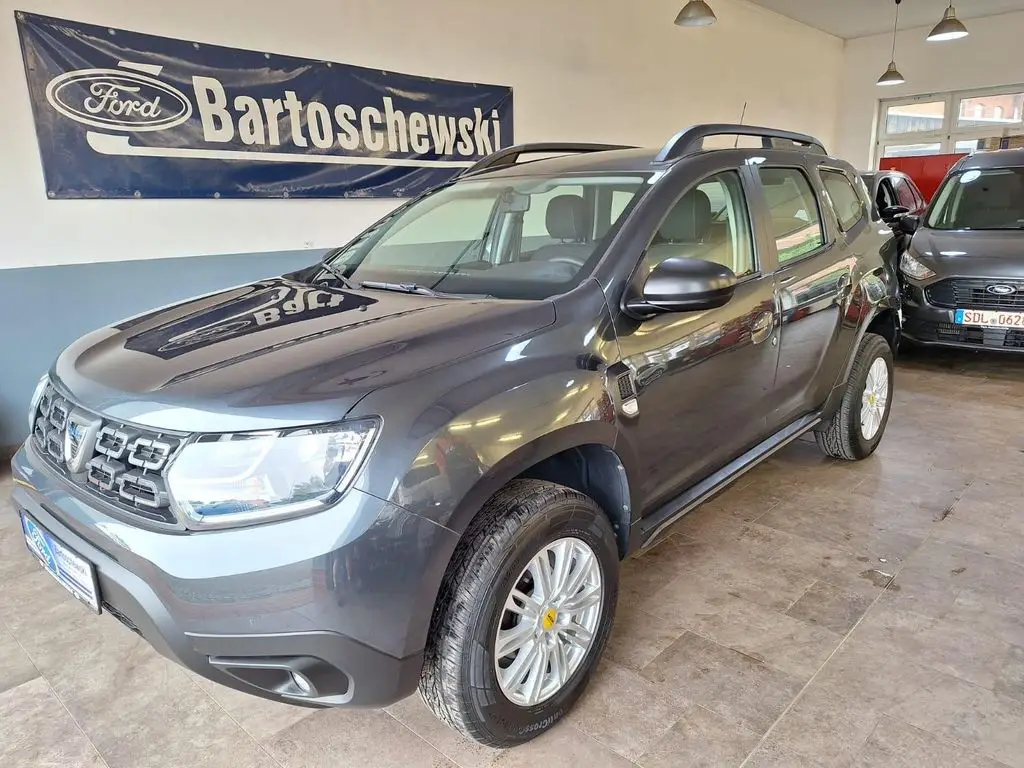 Photo 1 : Dacia Duster 2019 Essence