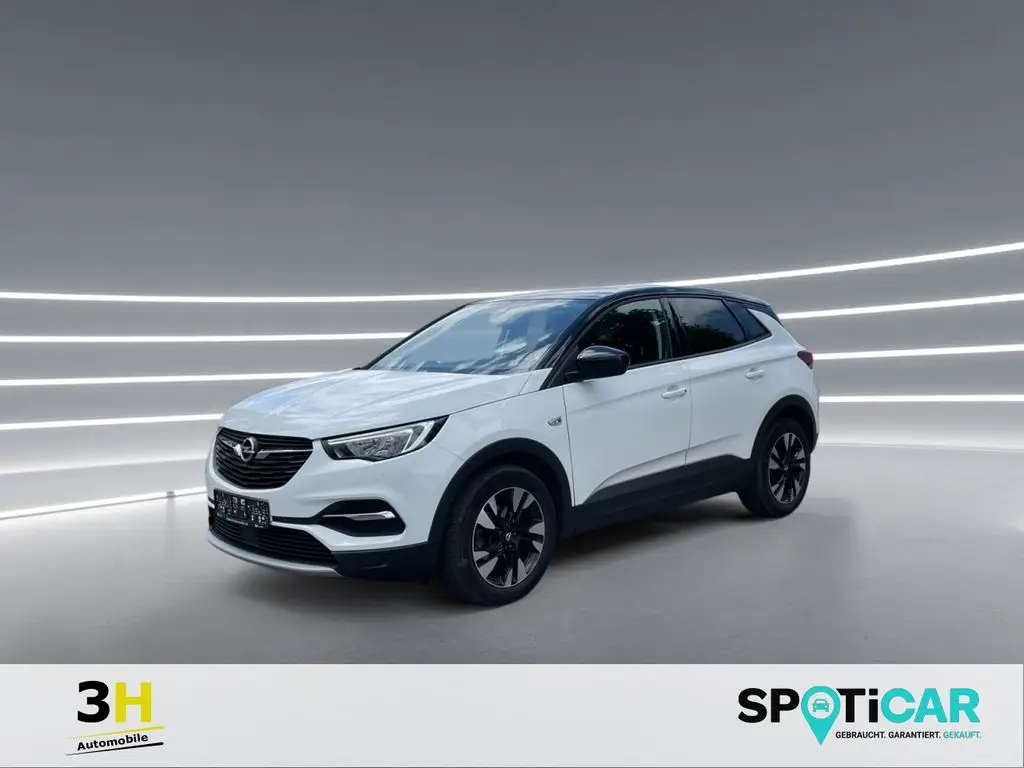 Photo 1 : Opel Grandland 2022 Petrol