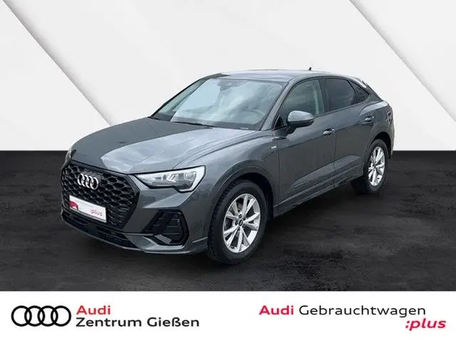 Photo 1 : Audi Q3 2021 Diesel