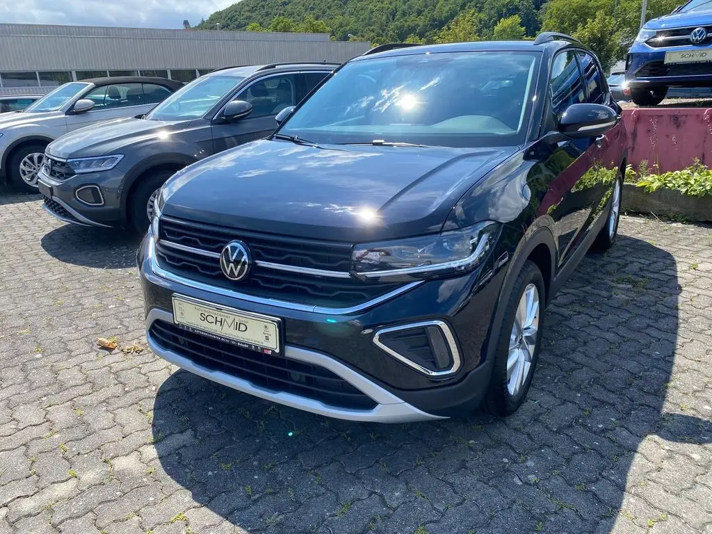 Photo 1 : Volkswagen T-cross 2024 Essence