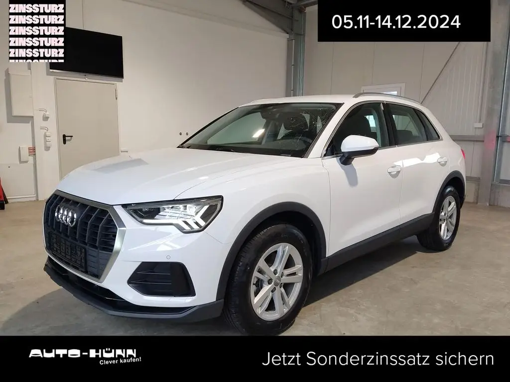 Photo 1 : Audi Q3 2021 Essence