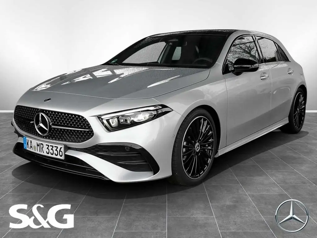 Photo 1 : Mercedes-benz Classe A 2023 Essence