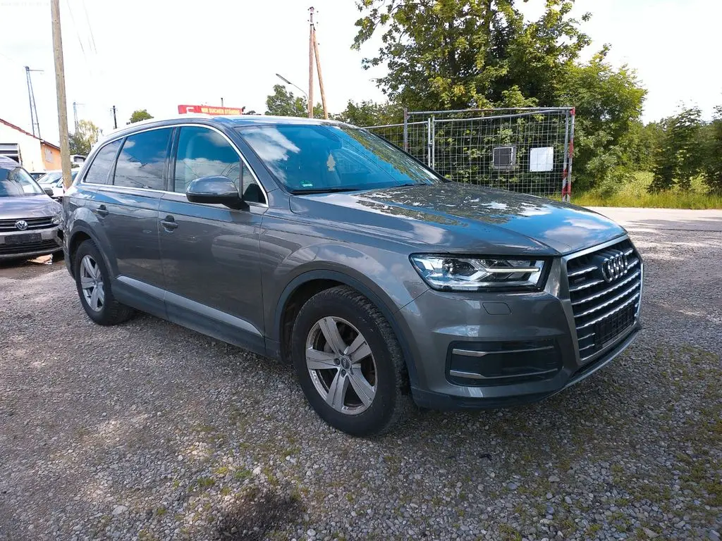 Photo 1 : Audi Q7 2016 Diesel