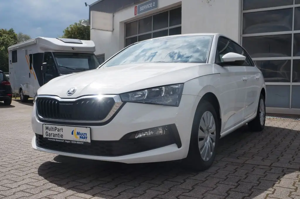 Photo 1 : Skoda Scala 2021 Petrol