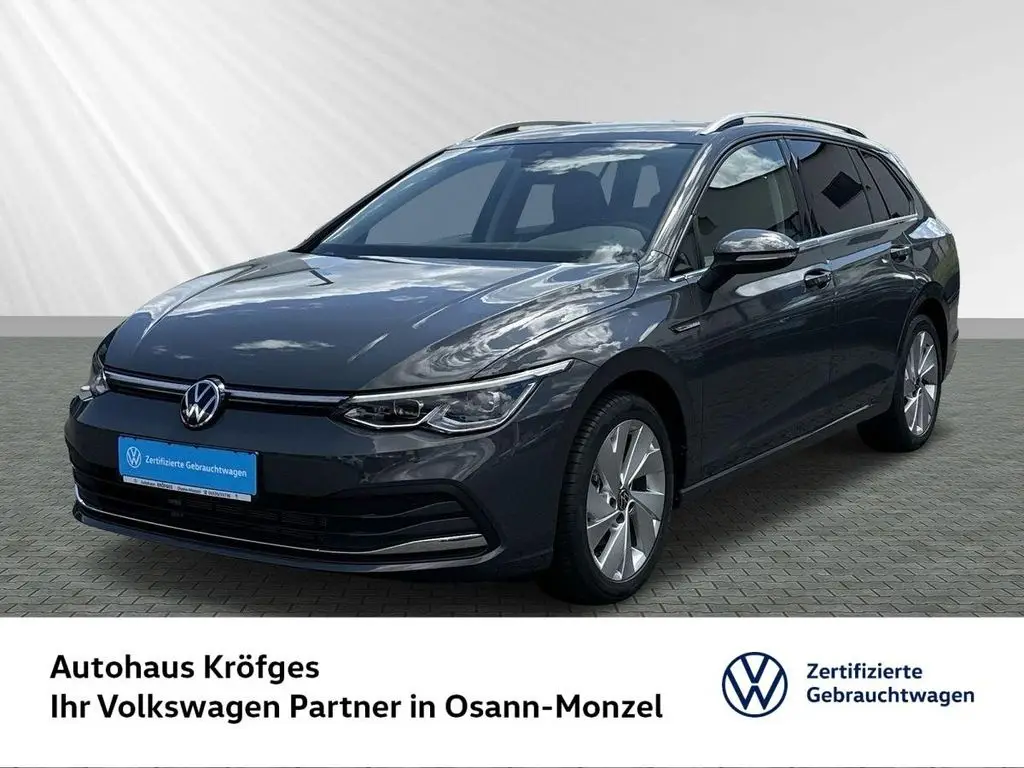 Photo 1 : Volkswagen Golf 2024 Petrol