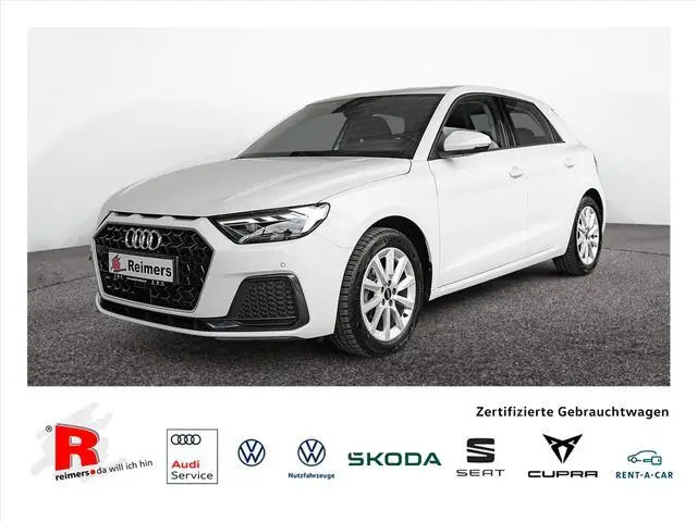 Photo 1 : Audi A1 2023 Essence