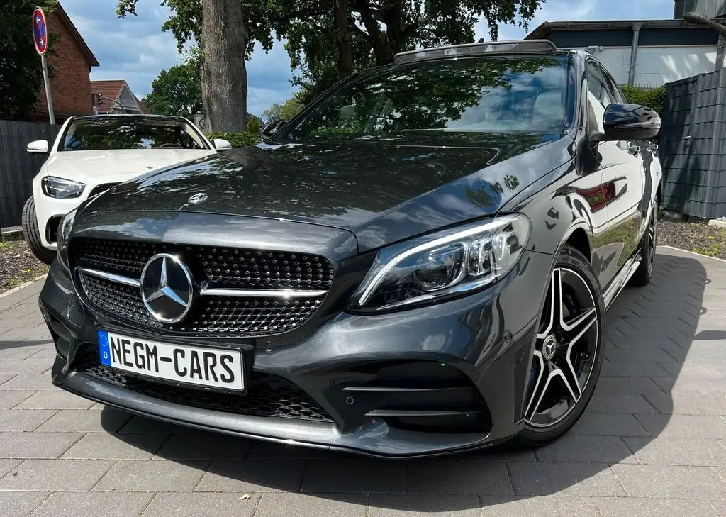 Photo 1 : Mercedes-benz Classe C 2021 Petrol